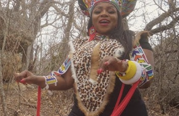 Screenshot 2025-10-15 at 16.05.00 Sandra Ndebele – Umuzi feat. Platform One