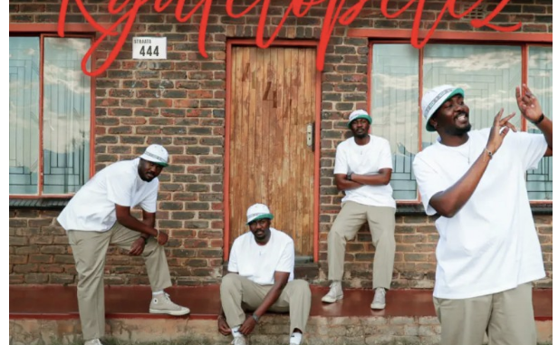 Novex, De Rose & Cnethemba Gonelo – Mzala