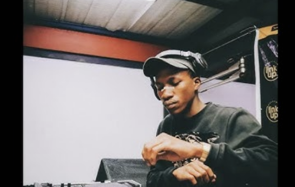 Teekayy MusiQ – 2KOOL ft TomiCulate